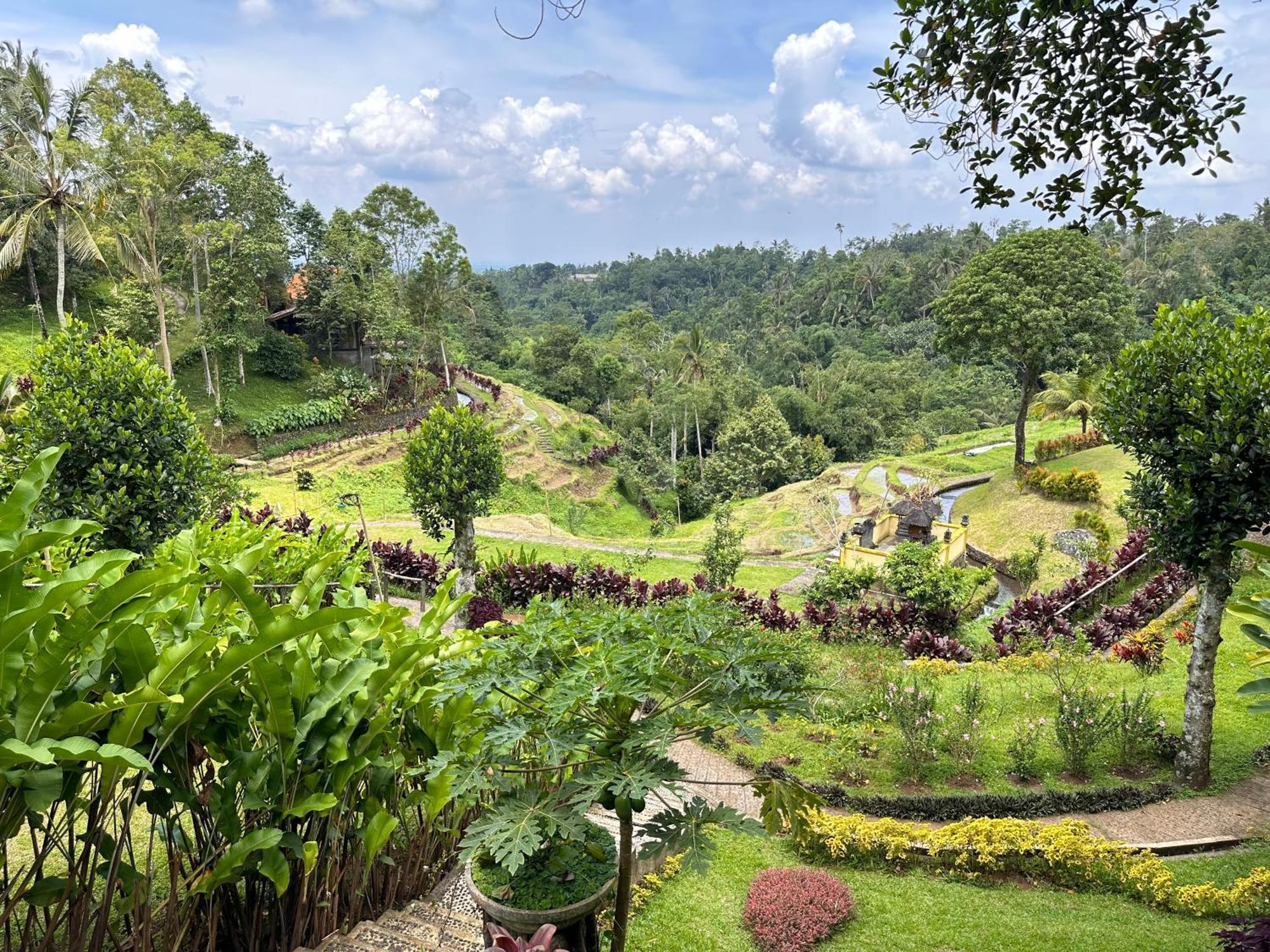 Sang Tirta Resort Penebel Bagian luar foto